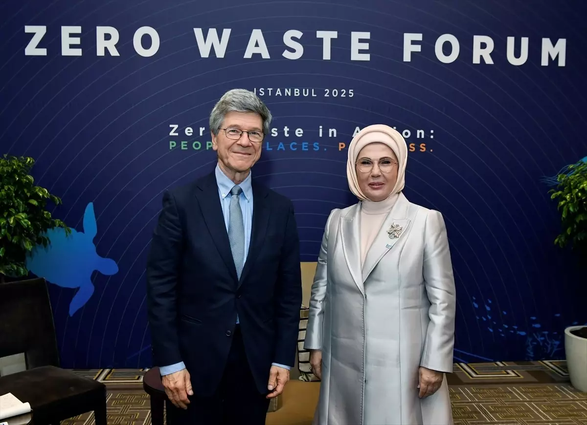 Emine Erdoğan, Jeffrey Sachs ile Uluslararası Sıfır Atık Forumu'nda bir araya geldi