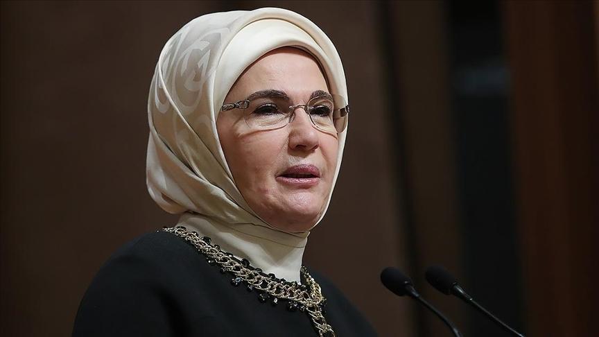 Emine Erdoğan LGS'ye girecek öğrencilere başarılar diledi