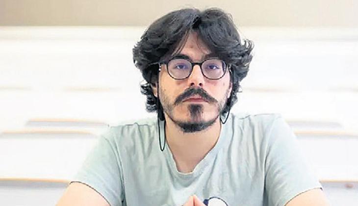 Engelleri yine aştı