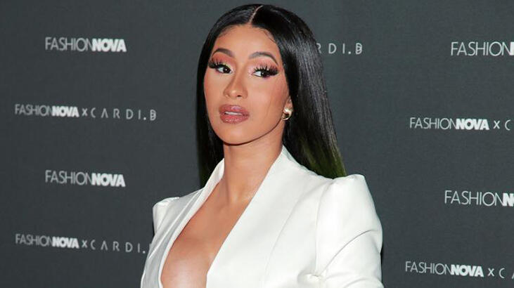 Ermenistan'a destek vermişti!  Cardi B özür diledi...