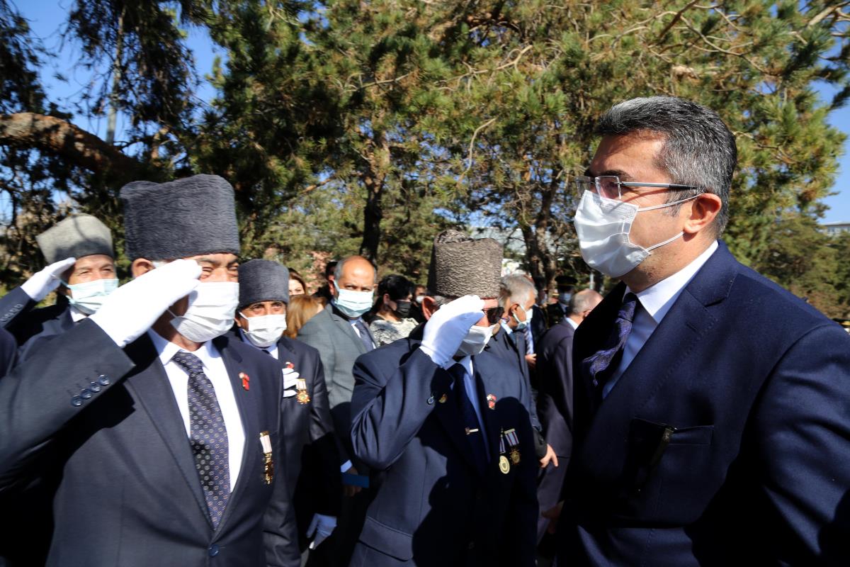 Erzurum, Ardahan ve Erzincan'da 29 Ekim Cumhuriyet Bayramı kutlanıyor