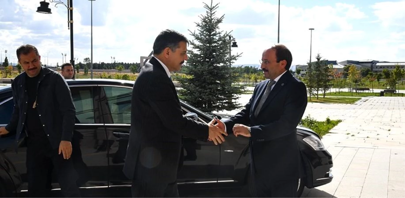 Erzurum Valisi Mustafa Çiftçi, Erzurum Teknik Üniversitesi'ni ziyaret etti