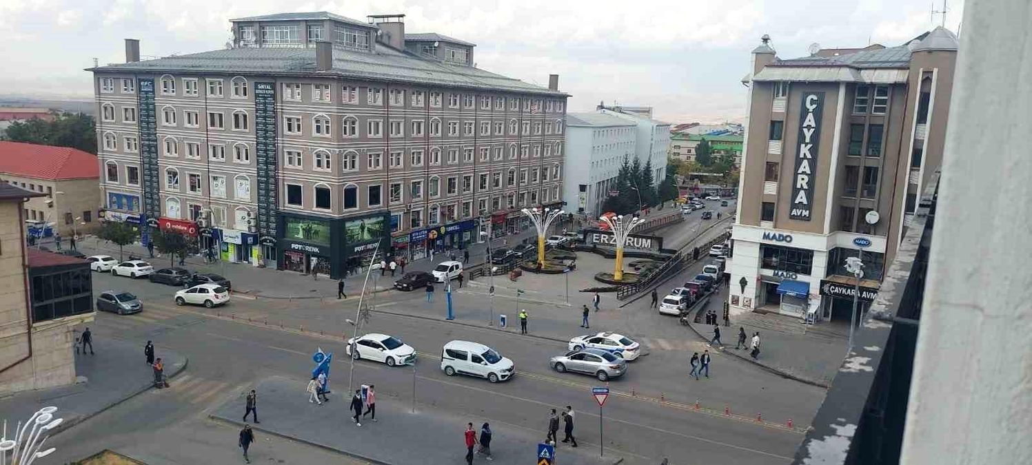 Erzurum'da Ağustos Ayında 129 Bin 791 Araç Trafiğe Kaydedildi