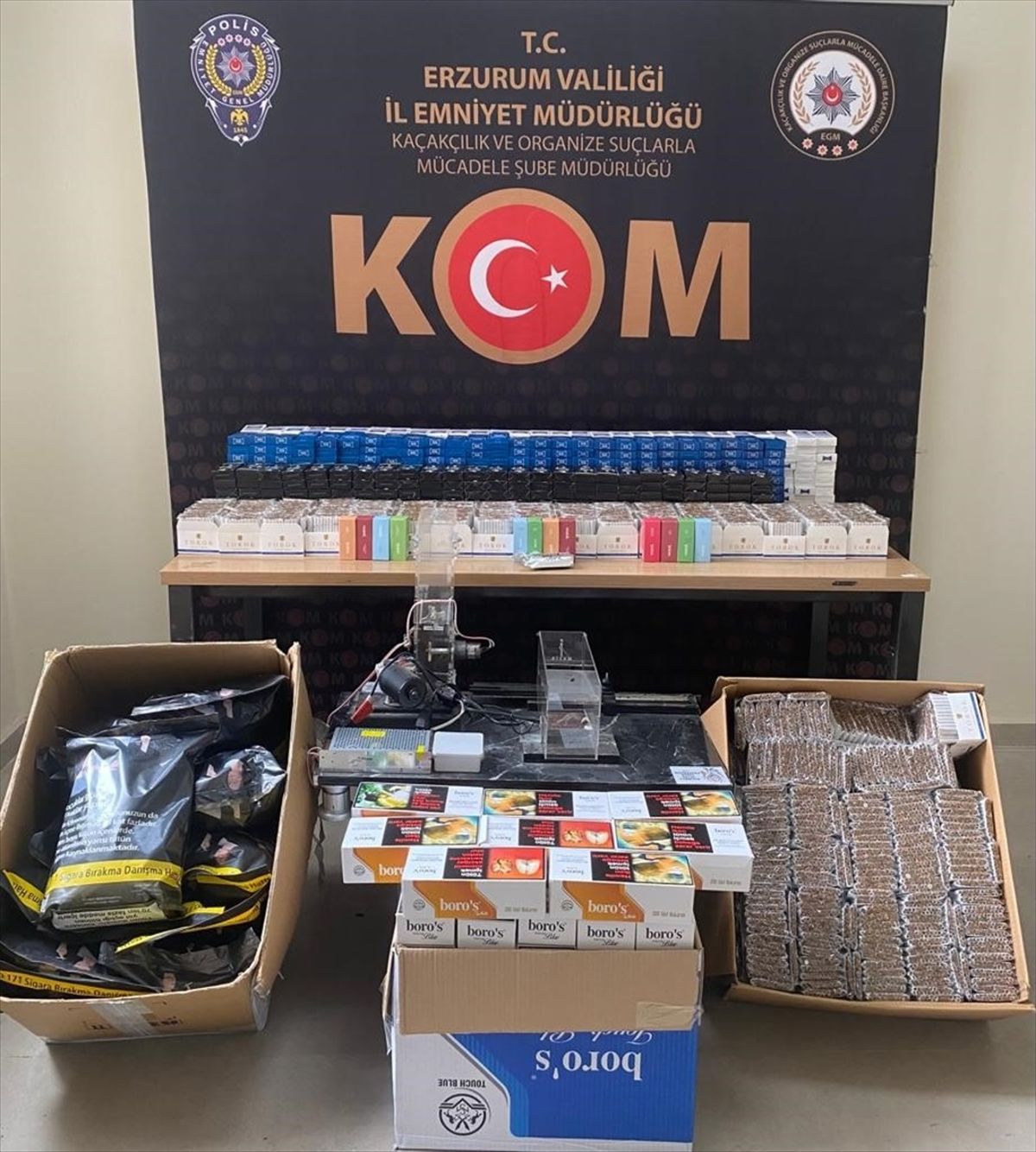 Erzurum'da Kaçak Sigara Operasyonu: 725 Paket Ele Geçirildi