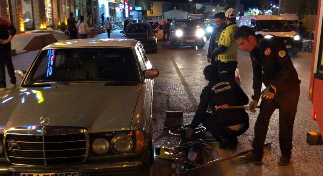 Erzurum'da Sıkışan Kedi Yavrusu İtfaiye Tarafından Kurtarıldı