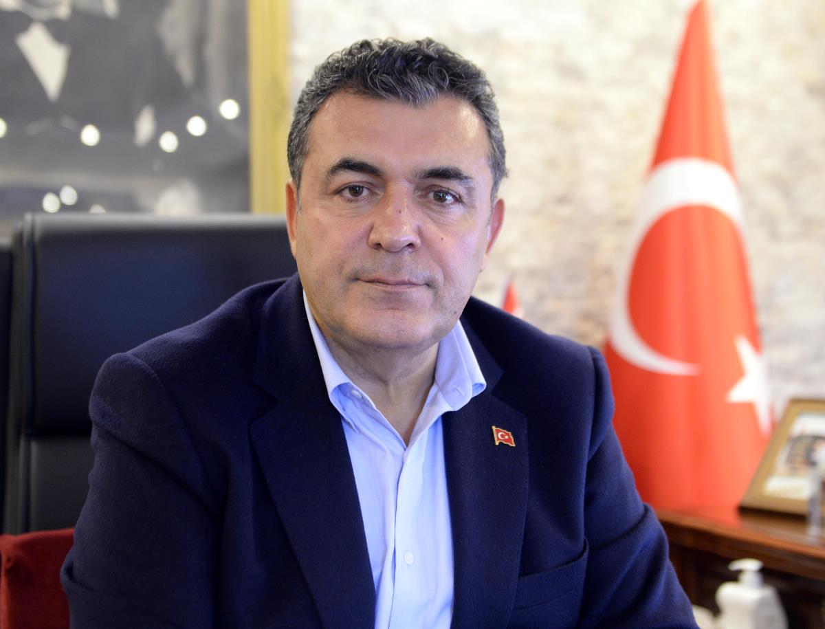 Faruk Demir Kovid-19 u Anlattı Sürekli yattım, eşimin yardımıyla yemek yiyebiliyordum