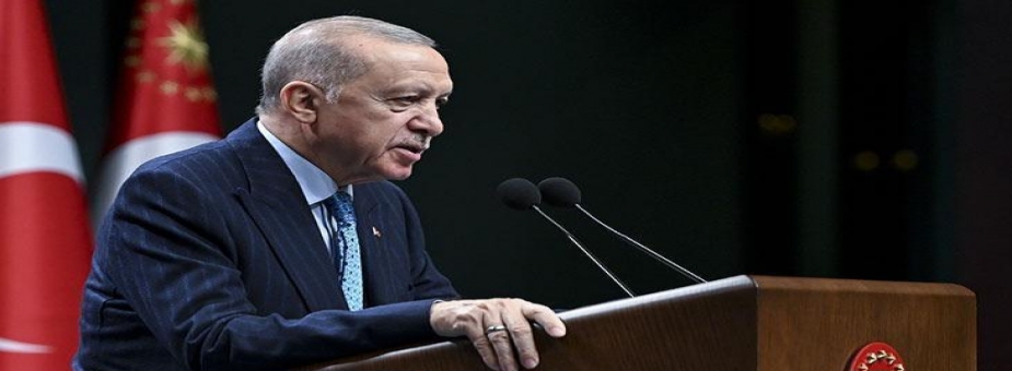 Cumhurbaşkanı Erdoğan'dan Özgür Özel'e karikatür tepkisi: Git göz doktoruna görün! Bu küstahlığı niçin savunuyorsun?