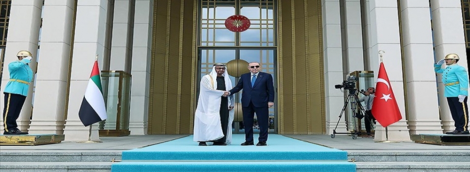 Cumhurbaşkanı Erdoğan, BAE Devlet Başkanı Al Nahyan'ı resmi törenle karşıladı