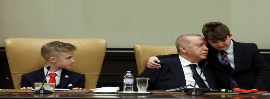 Cumhurbaşkanı Erdoğan'dan Çocuklara 23 Nisan Mesajı: Siz Bizim Umudumuzsunuz