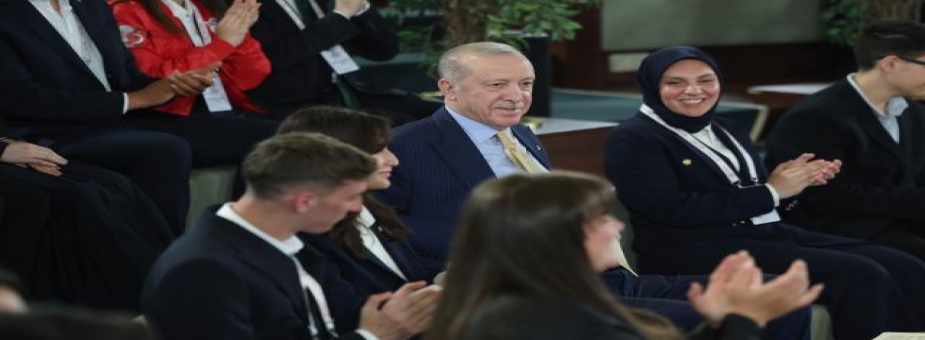 Cumhurbaşkanı Erdoğan’dan Gençlere Sosyal Medya ve Şiddet Uyarısı: Gençliğin En Büyük Sorunu