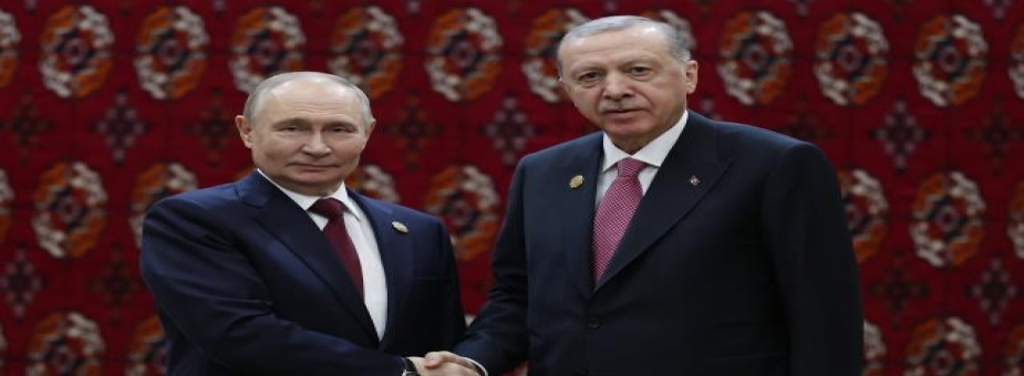 Erdoğan ve Putin Aşkabat’ta Bir Araya Geldi