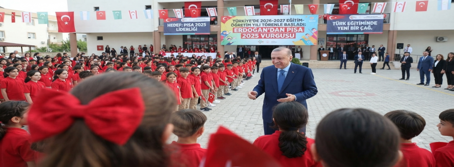 Türkiye'de 2026-2027 Eğitim-Öğretim Yılı Törenle Başladı: Erdoğan'dan PISA 2025 Vurgusu