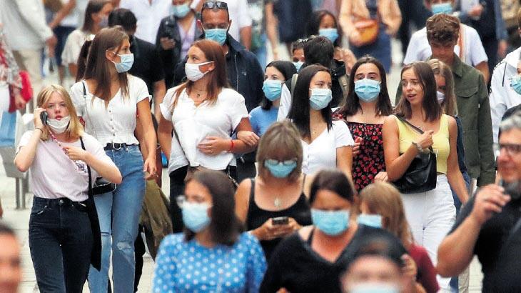 Fransa'da son 24 saatte 16 bin 282 yeni vaka