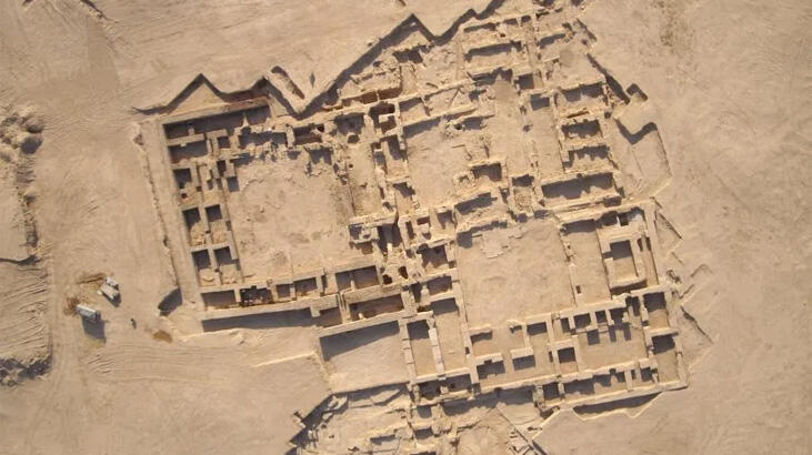 Fransızlar Suriye'nin doğusunda gizli kazı çalışması yapıyor