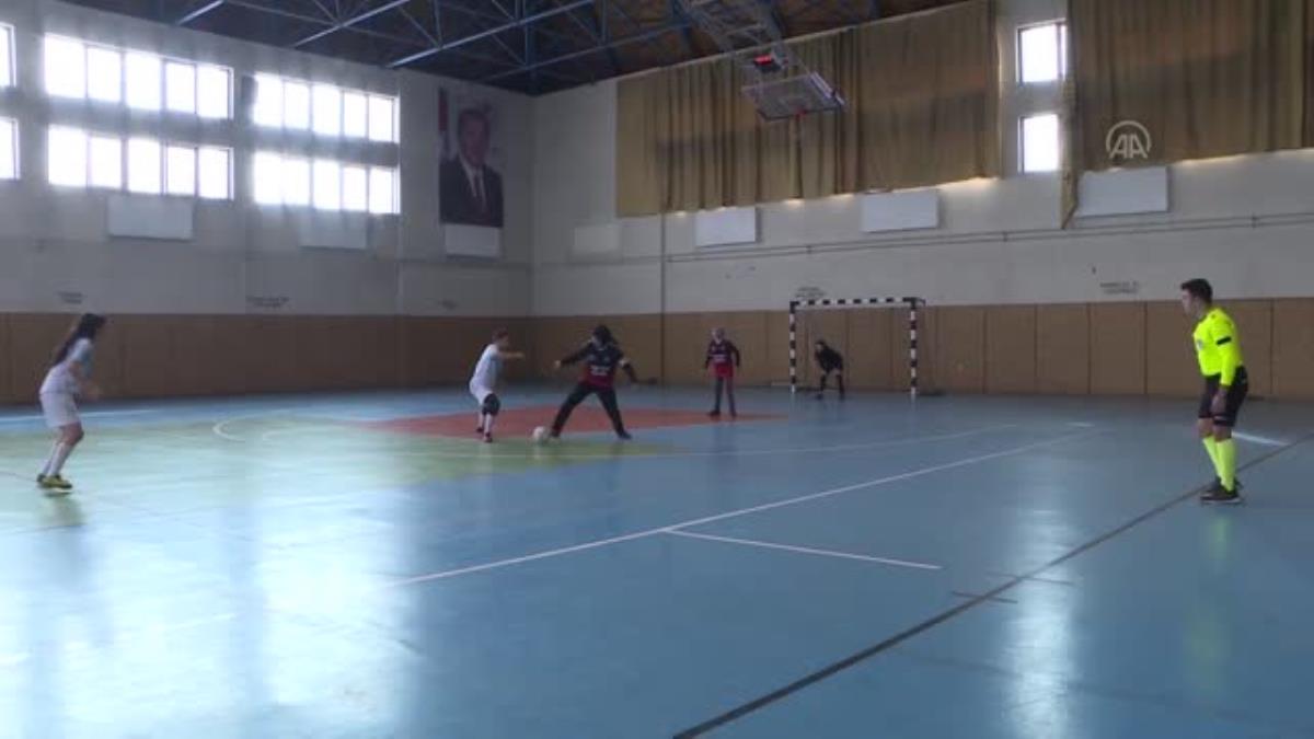 Futsal Gençler Grup Birinciliği Erzurum'da başladı