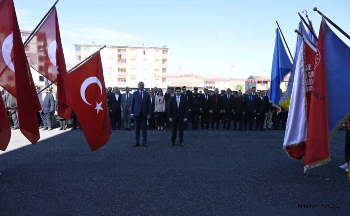 Göle nin düşman işgalinden kurtuluşunun 104. Yıldönümü düzenlenen törenlerle kutladı.