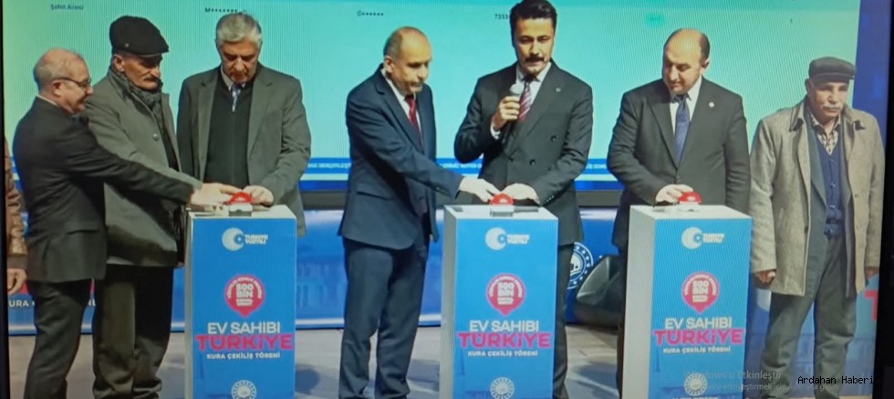 Hanak’ta 100 Adet TOKİ Konutu İçin Kura Çekimi Yapıldı: Hak Sahipleri Belirlendi