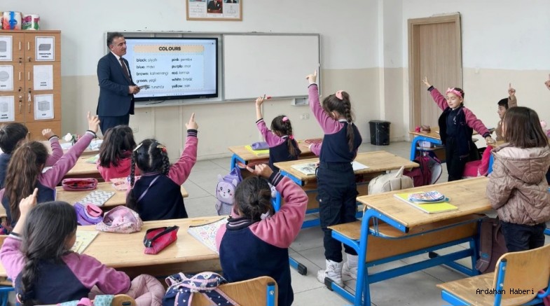 Hanak’ta Okullara Eğitim Odaklı Ziyaret