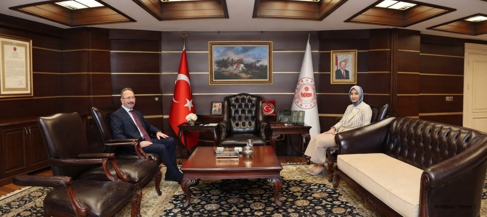 İçişleri Bakan Yardımcısı Yiğitbaşı, Yeni Ardahan Valisi Ömer Hilmi Yamlı ile Görüştü