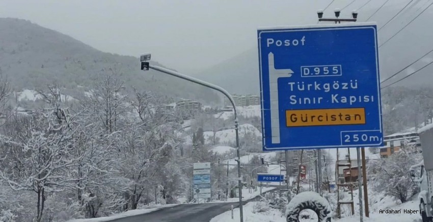 İlgar Dağı’nda Kar Esareti: 100 Tır Bekleyişte