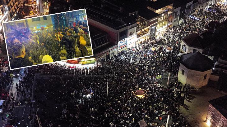 İllerden yılbaşı manzaraları! Yeni yıl coşkusu tüm yurtta görüldü