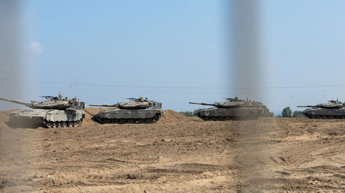 İsrail tankları Gazze'nin en büyük sağlık kuruluşu olan Şifa Hastanesi'ni kuşattı, doktorlardan haber alınamıyor