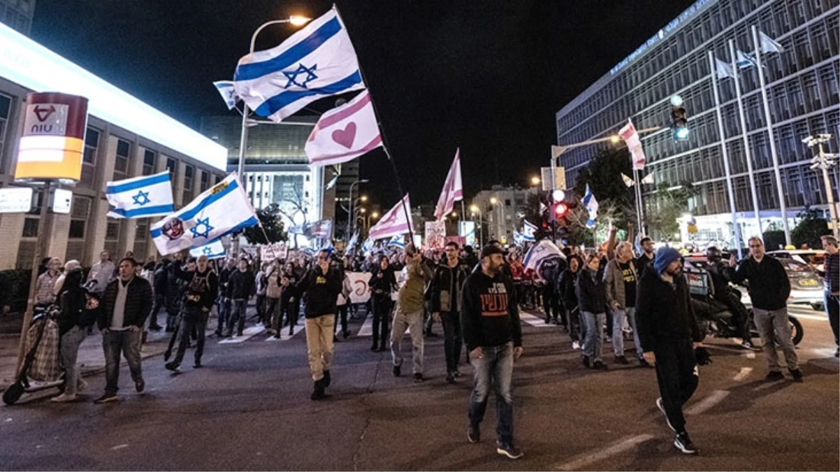 İsrailliler erken seçime gidilmesi için sokaklara döküldü: Netanyahu'yu verip esirleri geri alalım