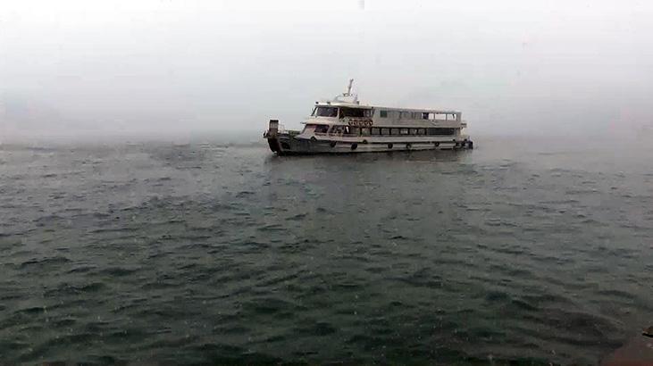 İstanbul Boğazı çift yönlü gemi trafiğine kapatıldı