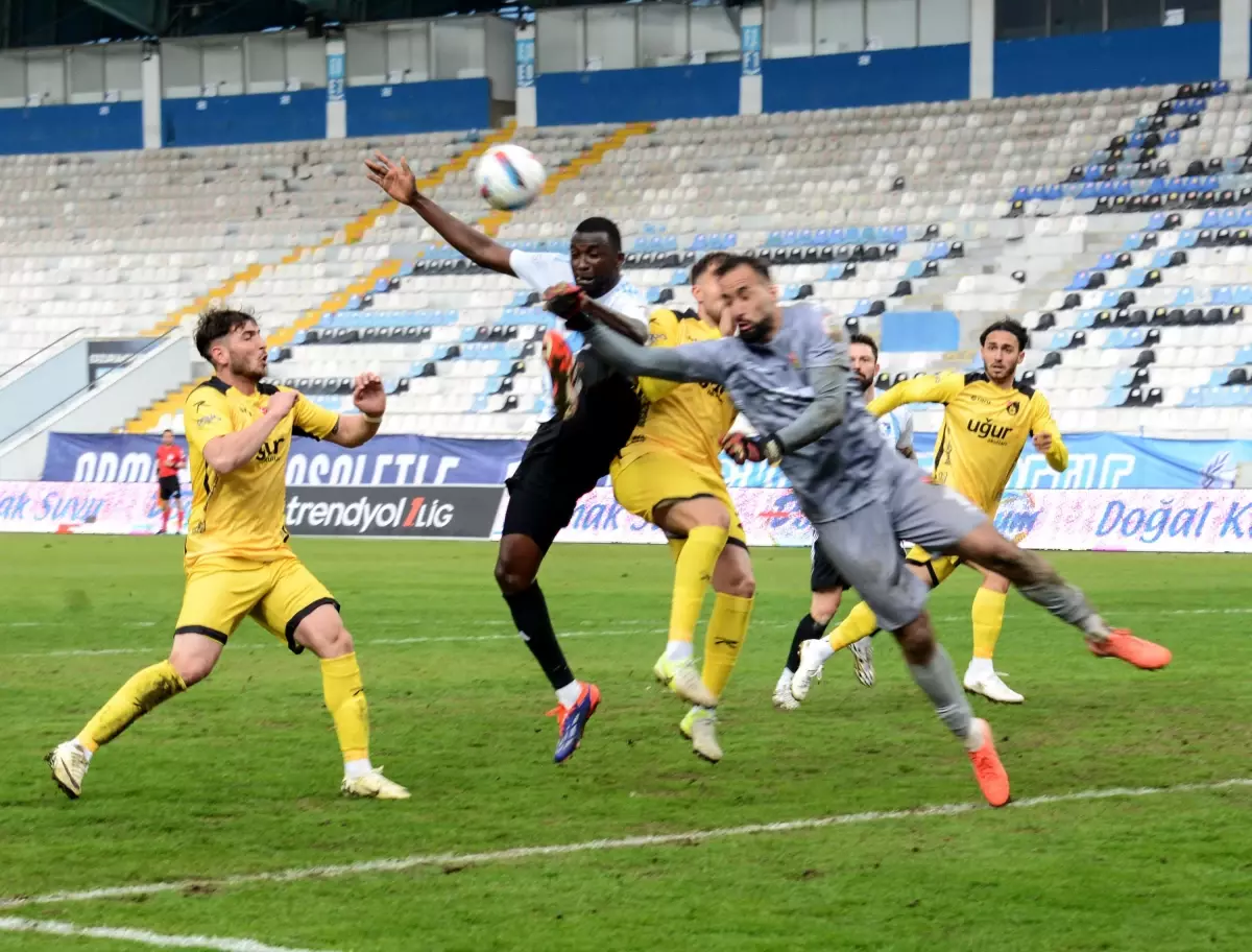 İstanbulspor, Erzurumspor'u 2-1 Mağlup Etti