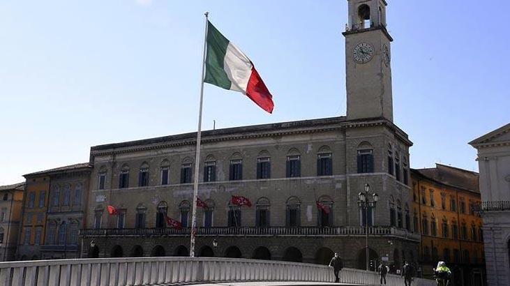 İtalya nüfusundaki gerileme sürüyor