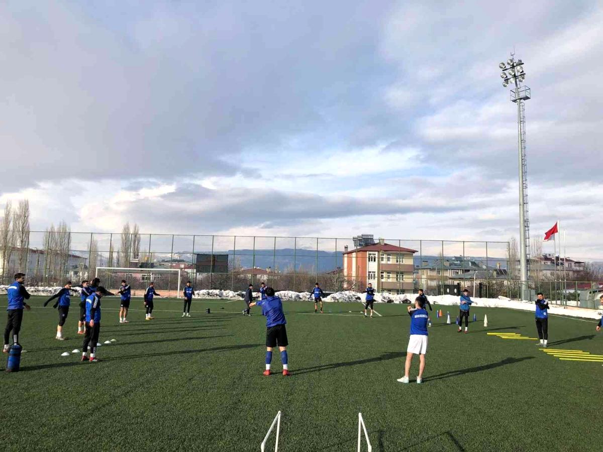 Kağızman Gençlerbirliği, Ardahan hazırlıklarını sürdürüyor