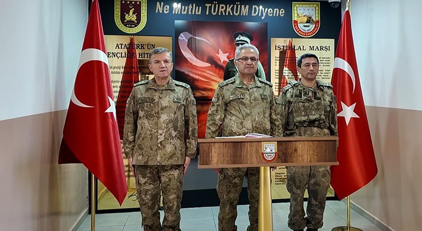 Kara Kuvvetleri Komutanı Orgeneral Metin Tokel, karargahlarda incelemelerde bulundu