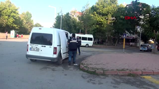 KARAMAN YOL VERMEDİĞİ YAYAYI KALBİNDEN BIÇAKLAYARAK ÖLDÜRDÜ