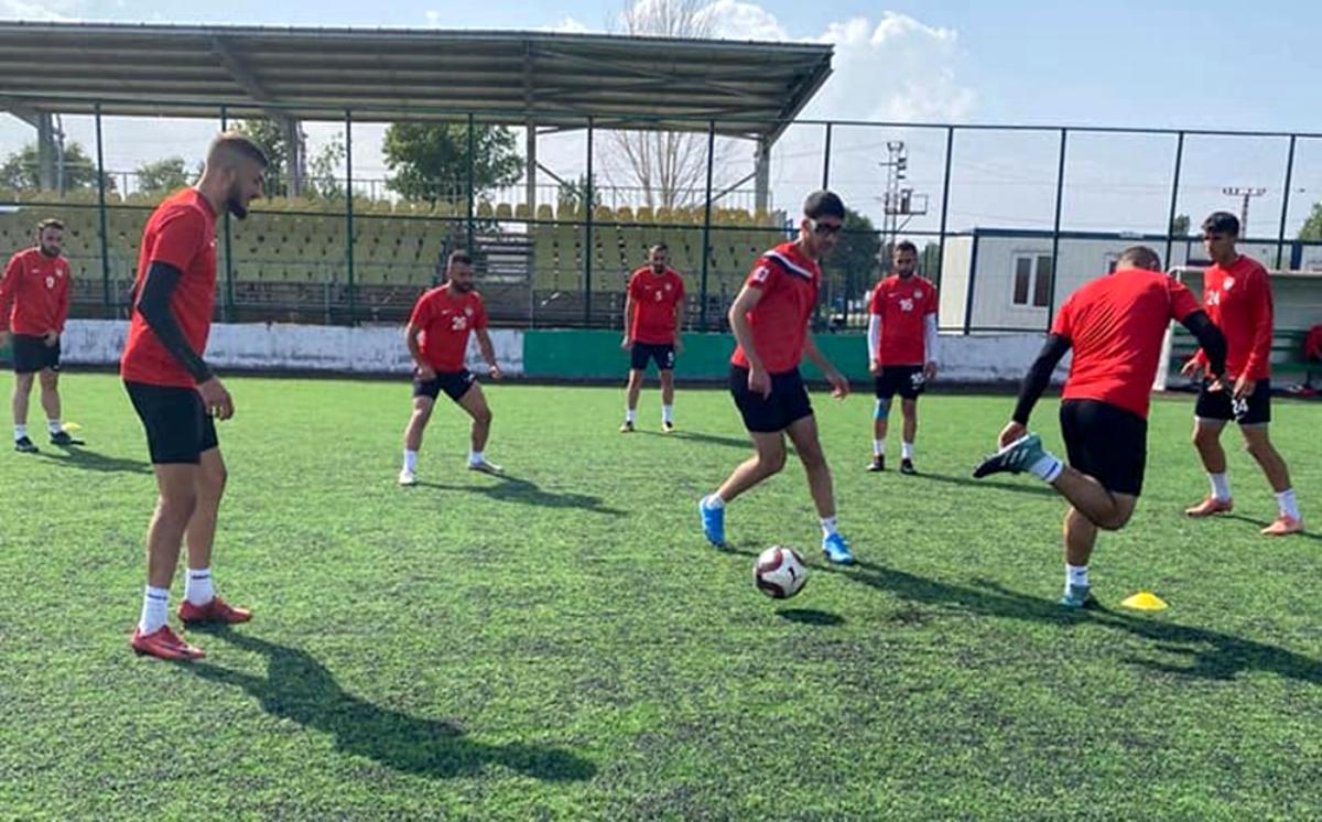 Kars 36 Spor hazırlıklarını sürdürüyor