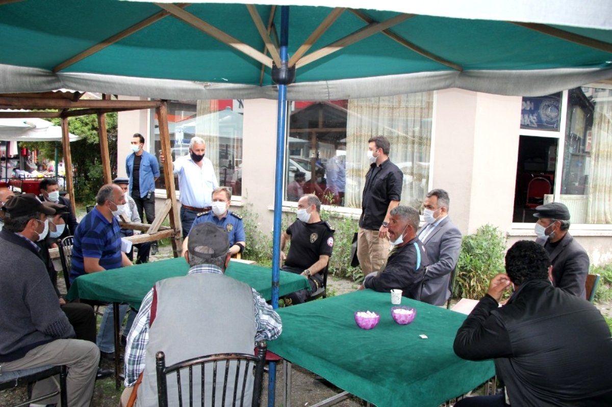 Kars Emniyet Müdürü Sağdıç esnafla buluştu