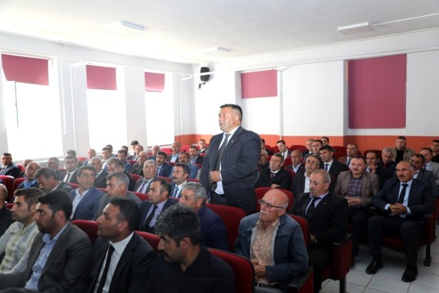 Kars Valisi Türker Öksüz, Selimli muhtarlarla buluştu