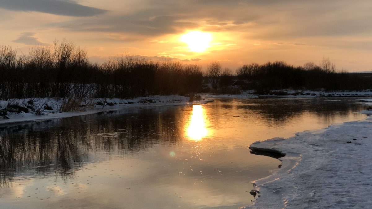 Kars'ta gün batımı görsel şölen oluşturdu