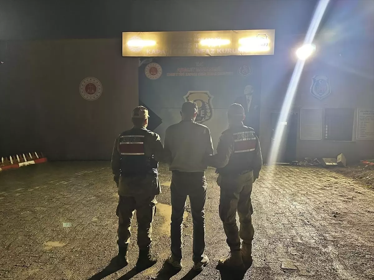 Kars'ta İran Uyruklu Zanlı Uyuşturucu ile Tutuklandı