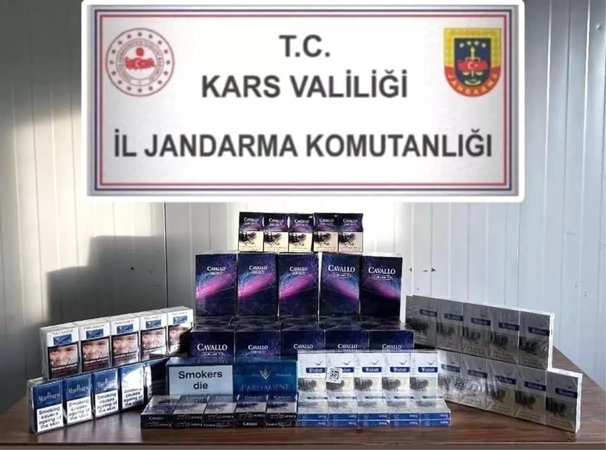 Kars'ta Jandarma Kaçak Sigara Ele Geçirdi