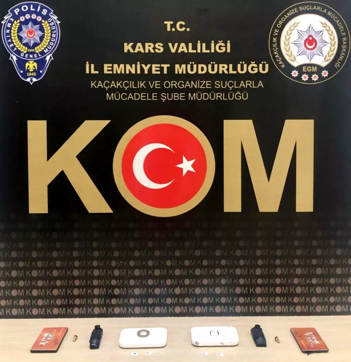 Kars'ta Sürücü Kursu Sınavında Kopya Çekme Düzeni Ortaya Çıktı