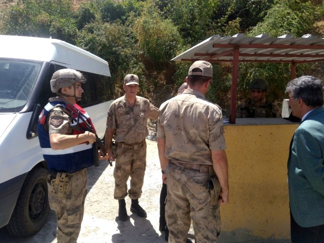 Kaymakam Özadalı güvenlik güçlerinin bayramını kutladı