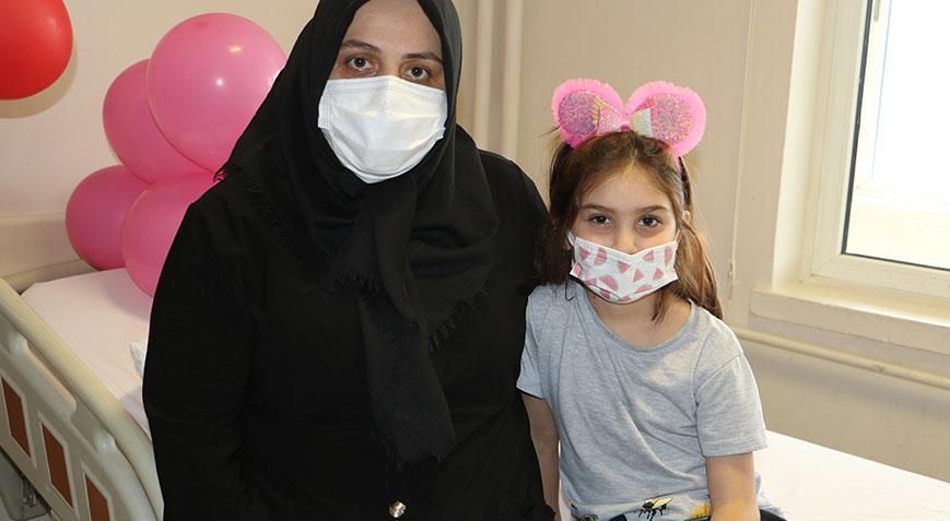 Kızına ikinci kez 'can' verdi