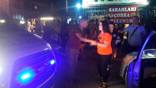 Kocaeli'de 2 otomobil kaza yaptı: 5 yaralı