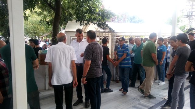 Kocaeli'de bıçaklı kavga: 1 ölü