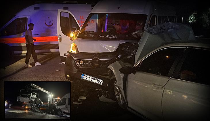 Kocaeli'de feci kaza! Servis minibüsü ile otomobil çarpıştı; 10 yaralı