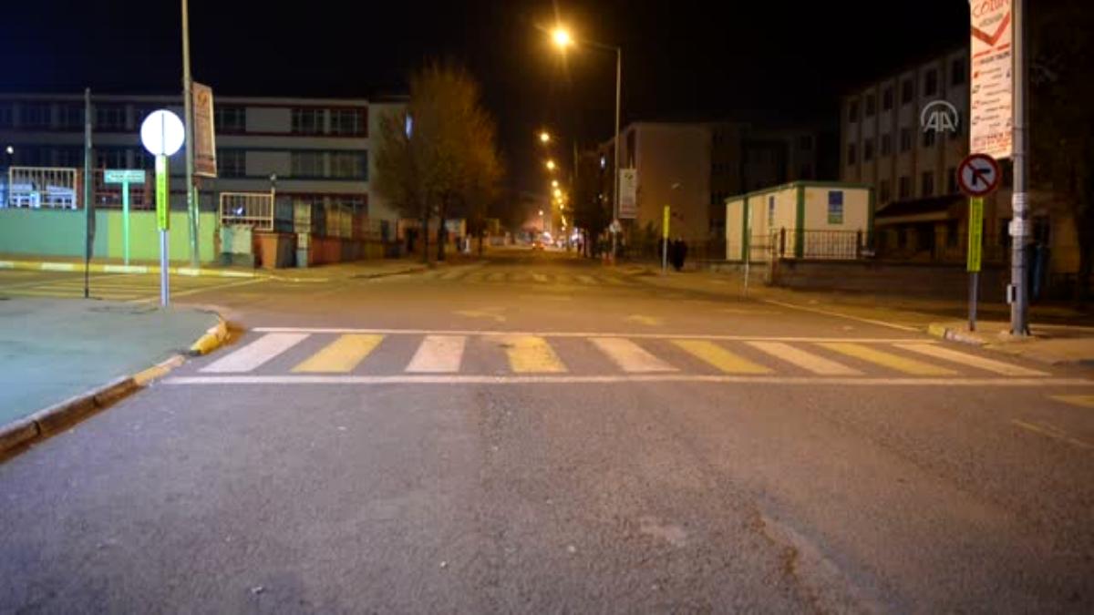 Kovid-19 tedbirleri kapsamında Ardahan da sokağa çıkma kısıtlaması başladı