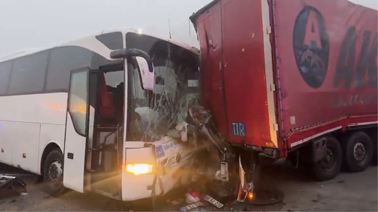 Kuzey Marmara Otoyolu'nda 7 araç birbirine girdi! 10 kişi öldü 57 kişi yaralandı