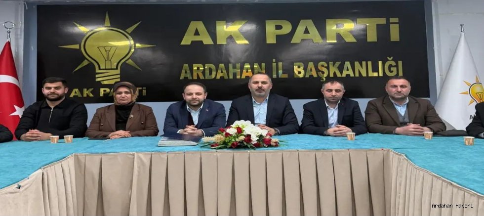 Adalet ve Kalkınma Partisi Ardahan Teşkilatı Haftalık Toplantıda Çalışmaları 