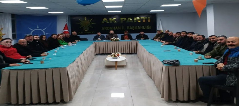 AK Parti Ardahan İl Teşkilatı Haftalık Olağan Toplantısını Gerçekleştirdi