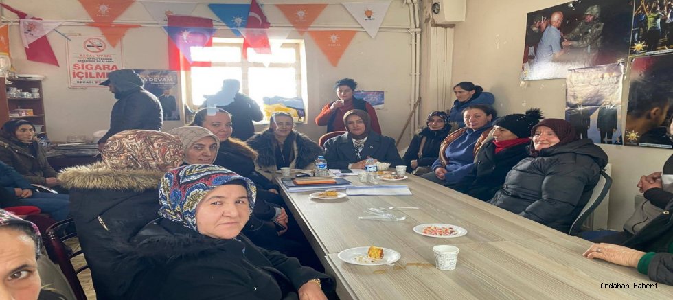 AK Parti Ardahan Kadın Kolları Damalı’da istişare toplantısı yaptı